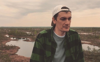 Гудков спровоцировал слухи о тайной женитьбе, «засветив» обручальное кольцо