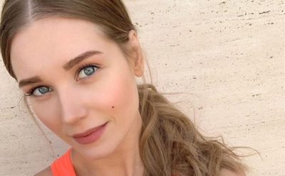 «Купальник-то не по размеру»: Асмус смутила «Инстаграм» снимками с пляжа