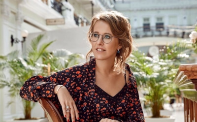 «Стыд и позор»: Ксению Собчак раскритиковали за видео с сыном в бане