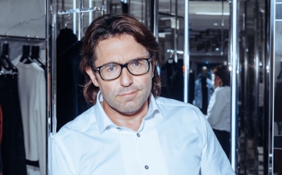 «Как 007!»: Малахов показал идеальный торс на отдыхе