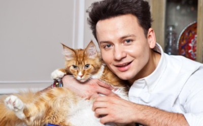 «Так нравится?»: Олешко забавно отреагировал на критику своей прически