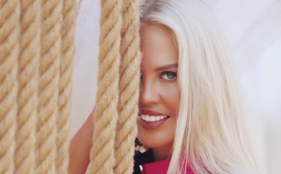 «Бред сумасшедшей»: Погребняк, которой якобы не продали шампанское, высмеяли в Сети