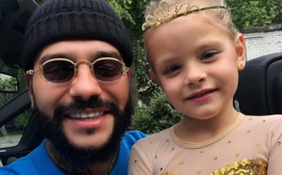 Мать и дочь Тимати поздравили рэпера с днем рождения