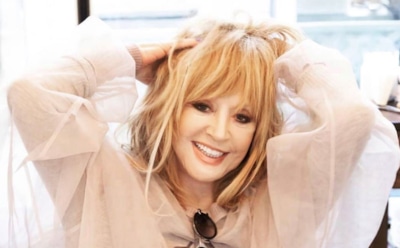 Поклонники восхищены архивным фото Пугачевой с Лизой на руках