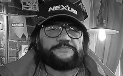 Умер знаменитый кинопереводчик Юрий Живов