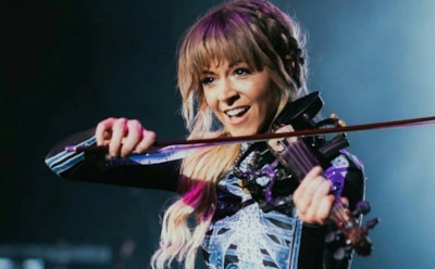 Скрипачка Линдси Стирлинг провела концерт в виртуальной реальности