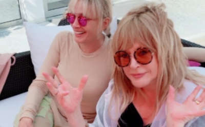 Веселые Пугачева и Вайкуле успокоили страну в новом видео