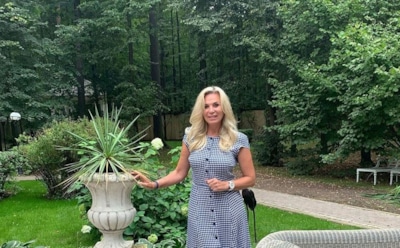 3-летний внук Юдашкина получил травму руки в Гонконге