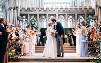 Экс-подруга принца Гарри певица Голдинг устроила свадьбу по-королевски