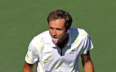 Теннисиста Медведева оштрафовали за оскорбление зрителей