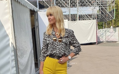 После извинений перед Валерией Наргиз примерила образ «телочки в туфлях»