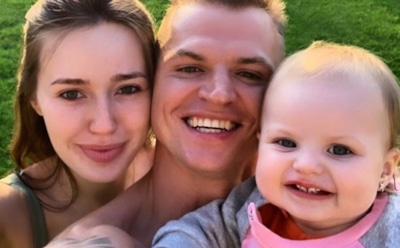 Тарасов показал Костенко в «домашнем» и с полиэтиленовым пакетом на волосах