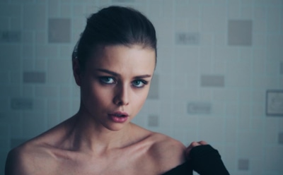 Звезда сериала «Жуки» Акатова в студенческие годы голодала из-за ролей