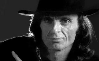 Умер певец "Самоцветов" Юрий Петерсон