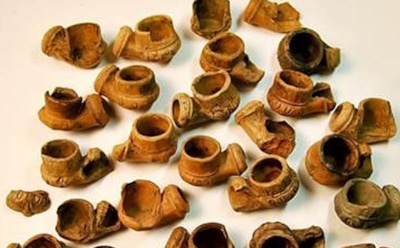 В Москве обнаружили курительные трубки времен Александра III