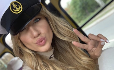 Леся Никитюк показала роскошные формы и потроллила поклонников