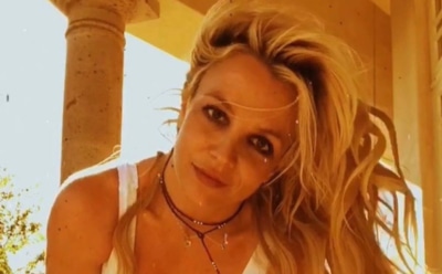 Папарацци засняли располневшую Бритни Спирс на отдыхе