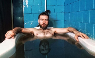 Актер Иван Фоминов попал в аварию вместе с каскадерами