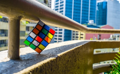 Ученые создали из гидрогеля кубик Рубика