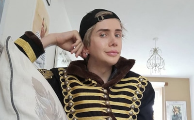 Любитель пластики потратил состояние на внешность звезды K-pop