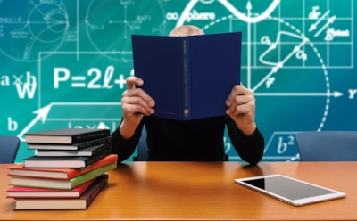 В Новосибирске запретили "звонки для учителя" в школах