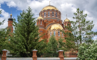 Арестованы дочь и зять оренбургского священника, обвиненного в педофилии