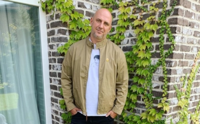 «Наша встреча не случайна»: Потап отдыхает в пустом стрип-клубе в клипе на трек CHINA