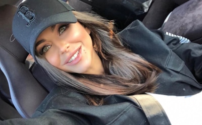 Ани Лорак в день рождения порадовала фанатов нежным образом