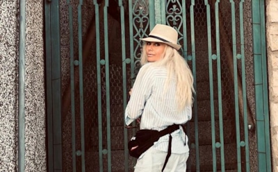 Корикова просит Мединского защитить частную жизнь звезд