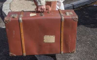 Российских туристов поймали в Турции с чемоданом гостиничной еды