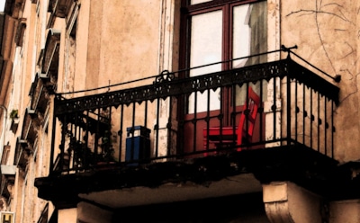 Пойман первый нарушитель «закона о курении на балконах»