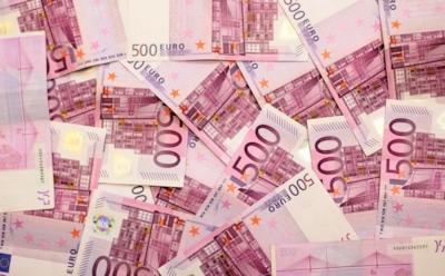 Российские порноактрисы рассказали Алексею Пивоварову о своих доходах