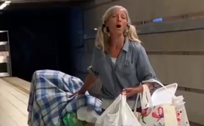 В Лос-Анджелесе для бездомной певицы из РФ собрали $60 тысяч