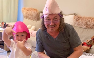 Дочь Николаева оставила автограф на «Зеркале любви» в день рождения