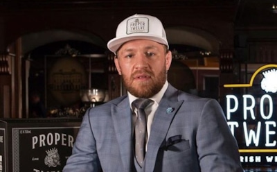 Макгрегор по-русски предложил москвичам попробовать свое виски