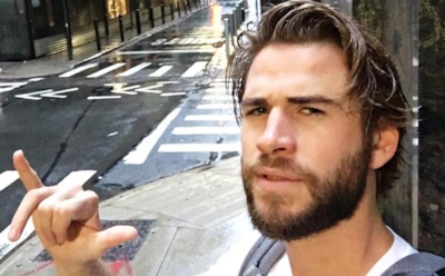 Лиама Хемсворта после развода заметили с новой подругой