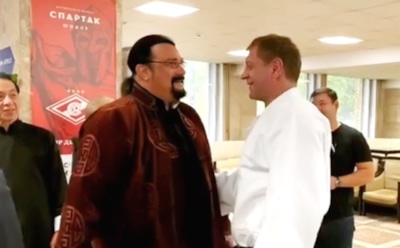 Стивен Сигал научил Емельяненко новому приему и высказался о пенсии