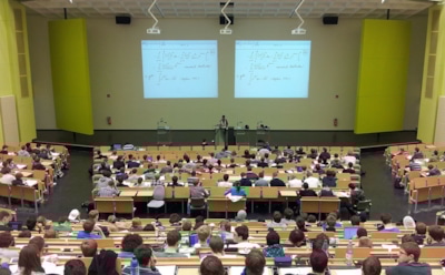 «Университет без границ» от МГУ набирает студентов на десятки бесплатных курсов