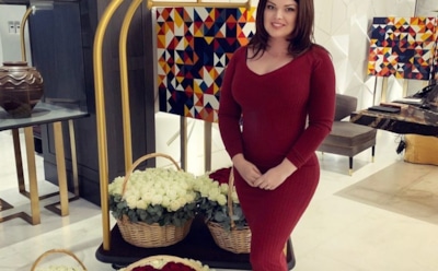 Юлия Рыбакова поделилась женским упражнением для релакса