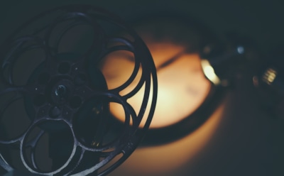 7 актеров, которые начали карьеру с низкопробного кино