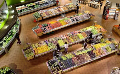 Москвич украл 360 плиток шоколада и 100 банок кофе из магазинов