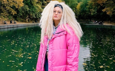 Тося Чайкина ответила хейтерам, которые обвинили ее в «коммерциализации»