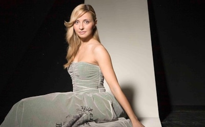 Мама Татьяны Навки просила дочь «делать что угодно, только не петь»