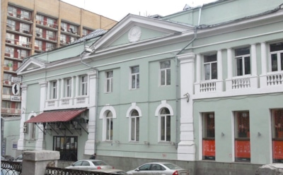 В «Гоголь-центре» появилась видеобудка для обсуждения «важных вопросов» с роботом