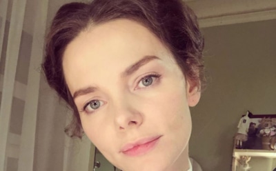 Боярская с 10-месячным сыном снялась для журнала Elle