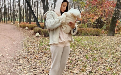 Решетова переживает, что домашним животным недостает ласки после появления малыша