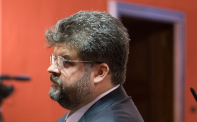 Украинский депутат попался за перепиской со жрицей любви в Раде