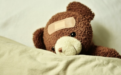 В Вологодской области женщина 17 лет истязала приемных детей