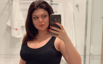 Рыбакова ответила хейтерам, обвинившим ее в проституции в Дубае