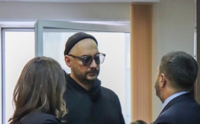 Суд оставил Кирилла Серебренникова на свободе